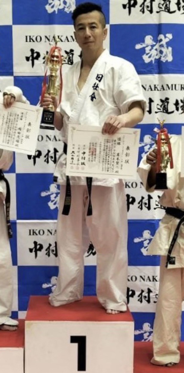 岩本賢ニが極真会館主催 KING OF KYOKUSHIN CUP 2022 マスターズ上級クラス 軽量級 優勝！